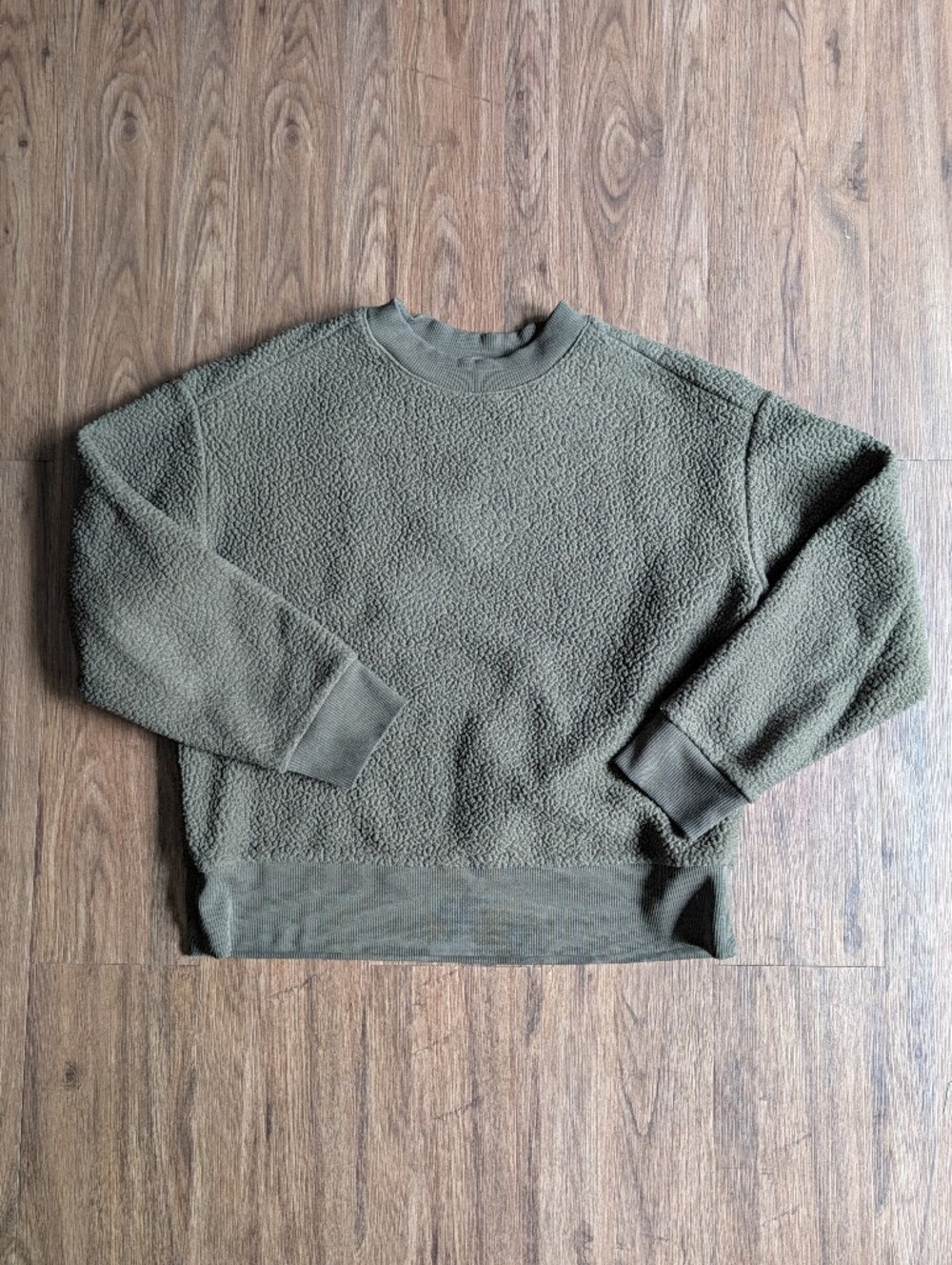 Everlane Olive Green Sherpa Teddy Crewneck Sweatshirt Sz S